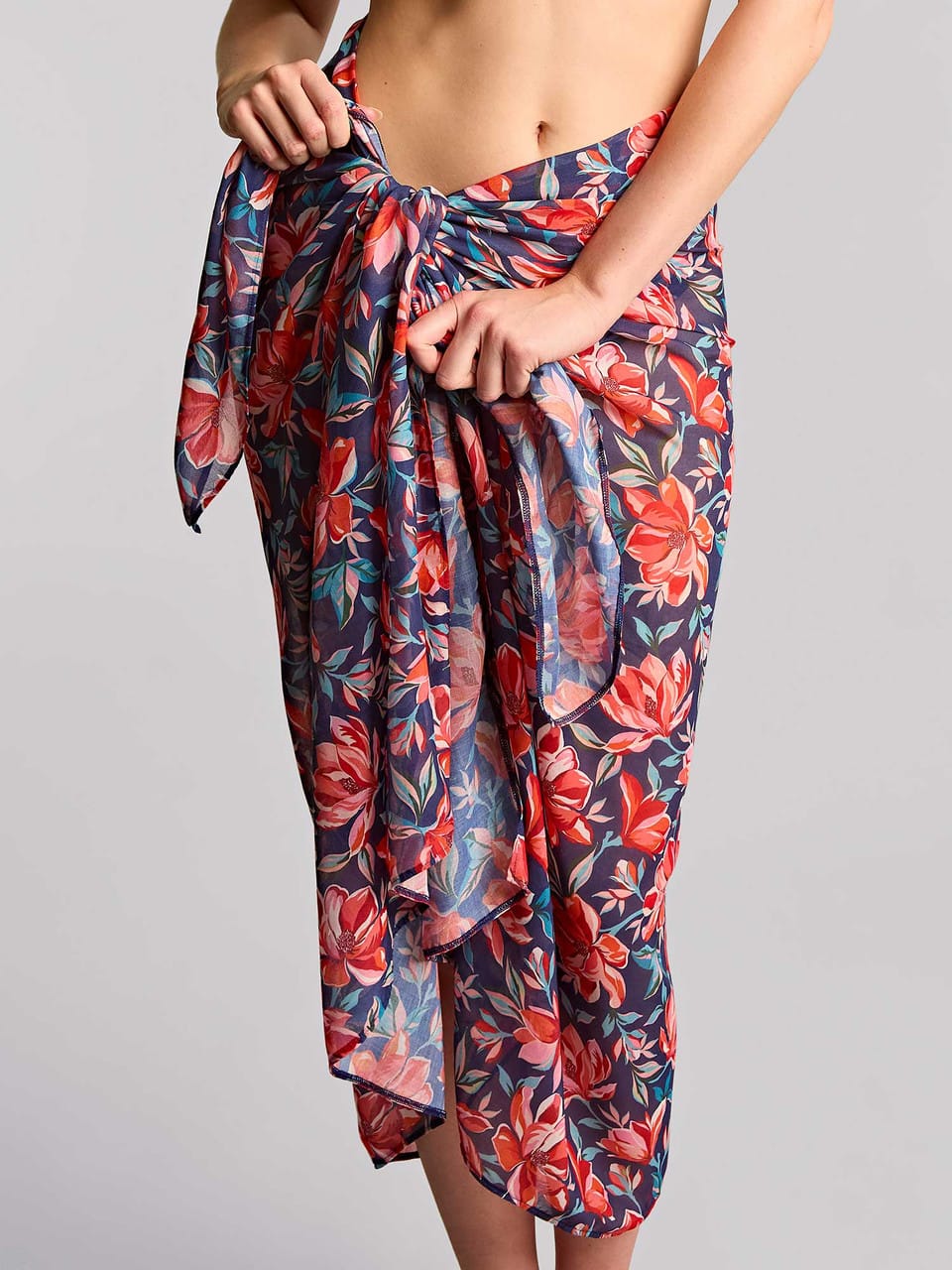 Aimee Sarong